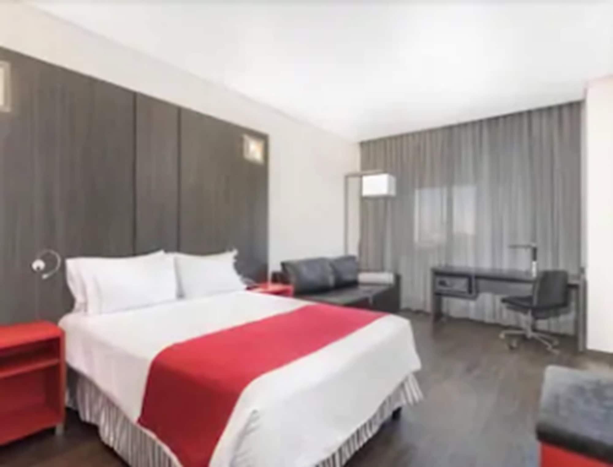 Ramada Encore San Luis Potosí Exteriör bild