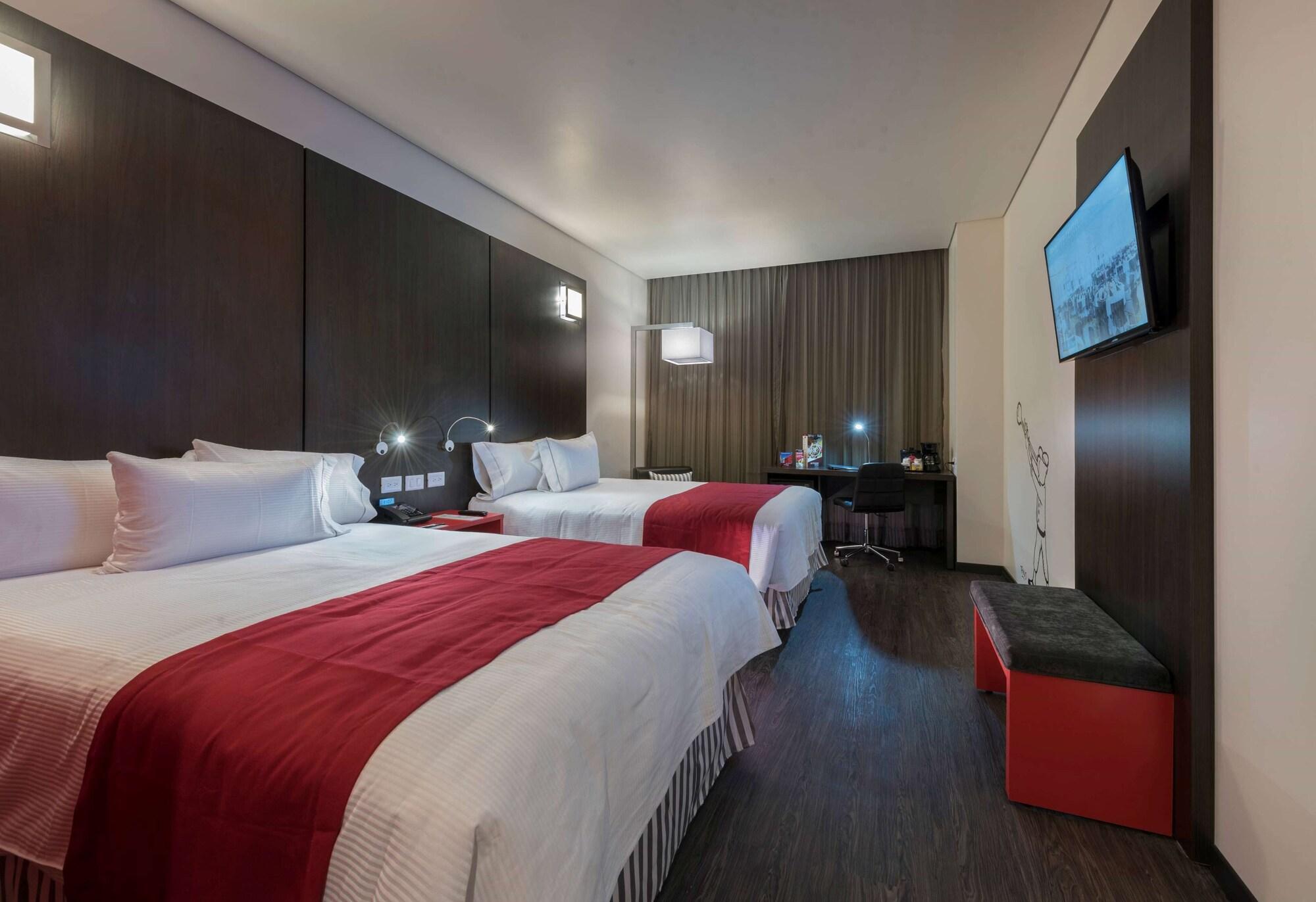 Ramada Encore San Luis Potosí Exteriör bild