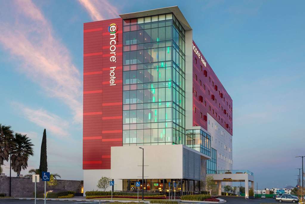 Ramada Encore San Luis Potosí Exteriör bild